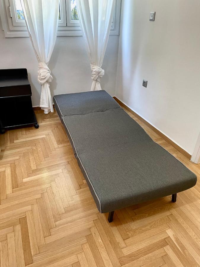 Lycabettus Luxury Cave Greendom Athena Bagian luar foto